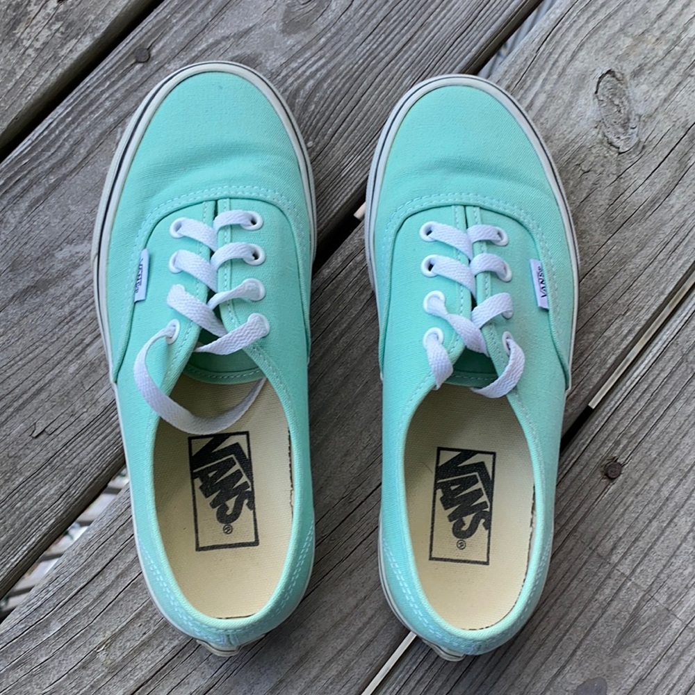 Gently use women’s vans